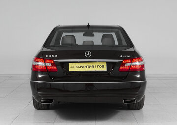 Mercedes benz E-Класс Вид 5