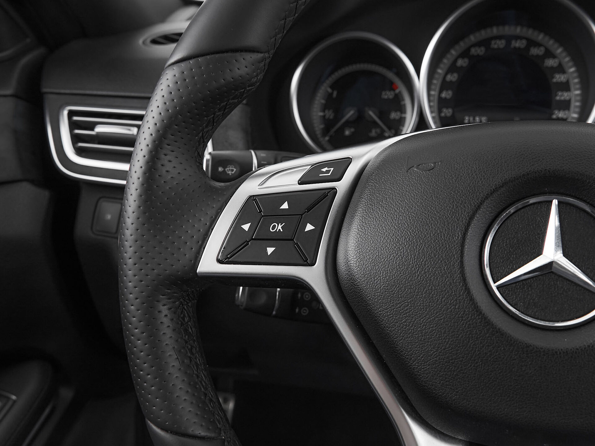 Mercedes benz E-Класс