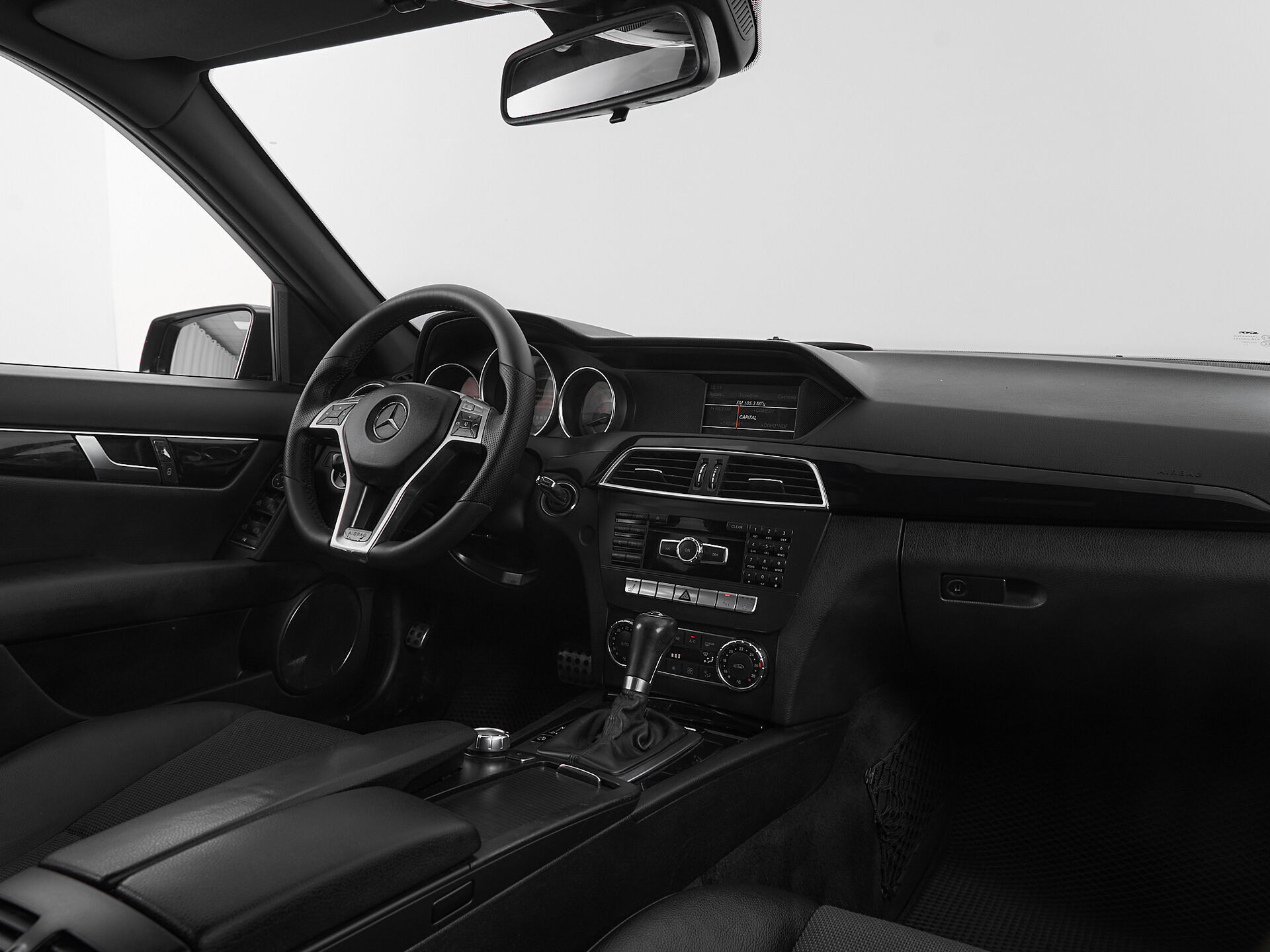 Mercedes benz C-Класс