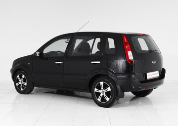 Ford Fusion Вид 4