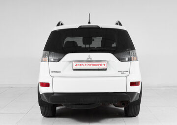 Mitsubishi Outlander Вид 5