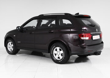 Ssangyong Kyron Вид 4