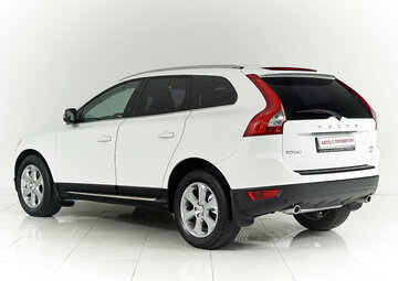 Volvo XC60 Вид 4