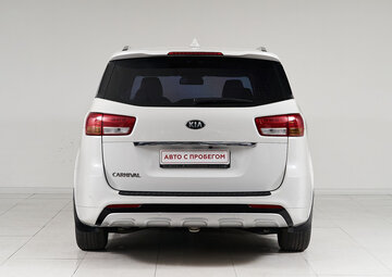 Kia Carnival Вид 5
