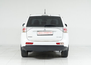 Mitsubishi Outlander Вид 5