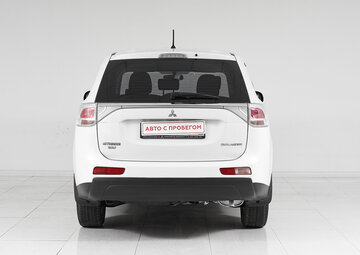 Mitsubishi Outlander Вид 5