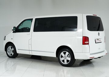 Volkswagen Multivan Вид 4