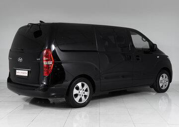 Hyundai Grand Starex Вид 4