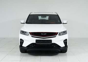 Geely Coolray Вид 2