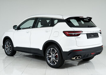 Geely Coolray Вид 4