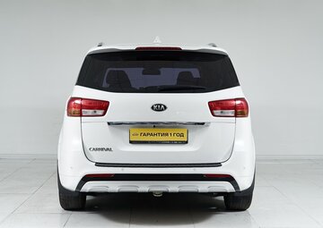 Kia Carnival Вид 5