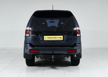 Mitsubishi Pajero Вид 5
