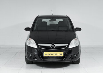Opel Zafira Вид 2