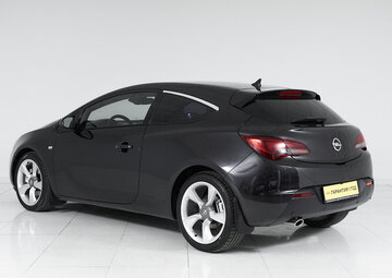 Opel Astra Вид 4