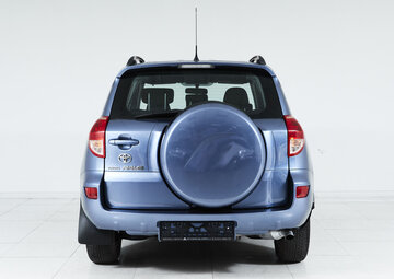 Toyota RAV4 Вид 5