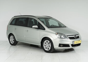 Opel Zafira Вид 3