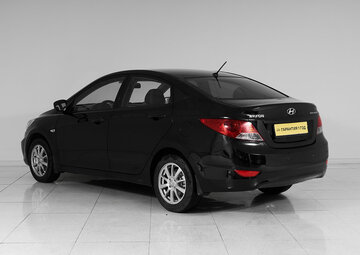 Hyundai Solaris Вид 4