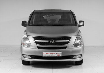 Hyundai Grand Starex Вид 2