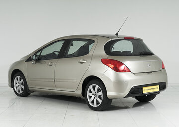 Peugeot 308 Вид 4