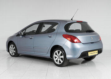 Peugeot 308 Вид 4