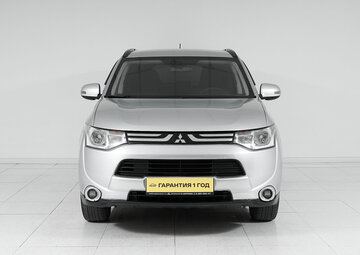 Mitsubishi Outlander Вид 2