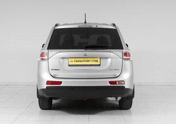 Mitsubishi Outlander Вид 5