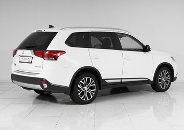 Mitsubishi Outlander Вид 5