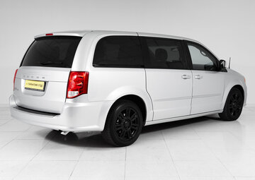 Dodge Caravan Вид 4