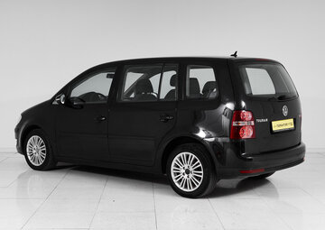 Volkswagen Touran Вид 3