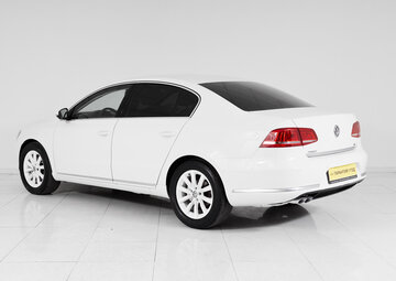 Volkswagen Passat Вид 4