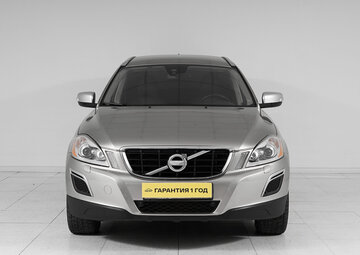 Volvo XC60 Вид 2