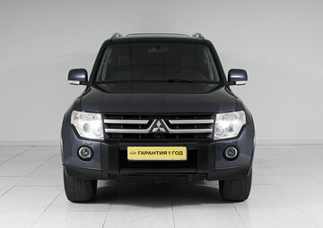 Mitsubishi Pajero Вид 2