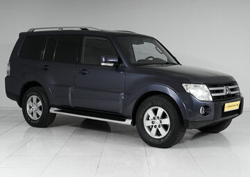 Mitsubishi Pajero Вид 3