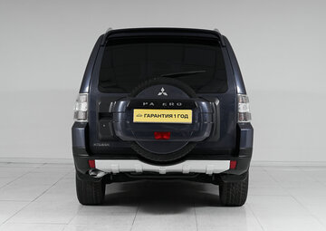 Mitsubishi Pajero Вид 5