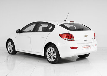 Chevrolet Cruze Вид 4