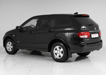 Ssangyong Kyron Вид 4