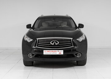 Infiniti QX70 Вид 2