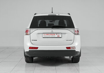 Mitsubishi Outlander Вид 5