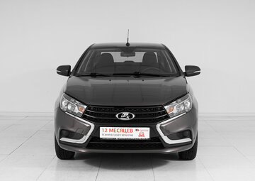 Lada Vesta Вид 2