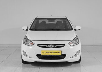 Hyundai Solaris Вид 2