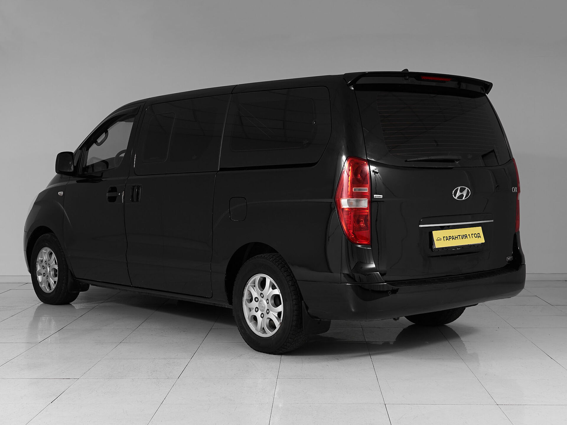 Hyundai Grand Starex