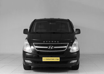 Hyundai Grand Starex Вид 2