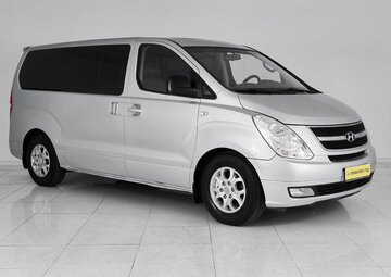 Hyundai Grand Starex Вид 3