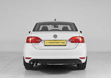 Volkswagen Jetta Вид 5