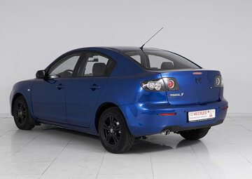Mazda 3 Вид 4