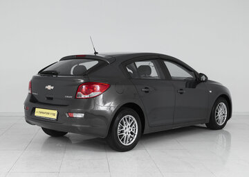 Chevrolet Cruze Вид 4