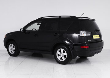 Mitsubishi Outlander Вид 4