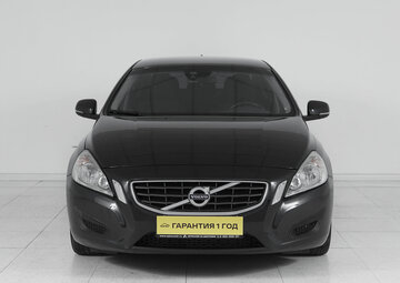 Volvo S60 Вид 2