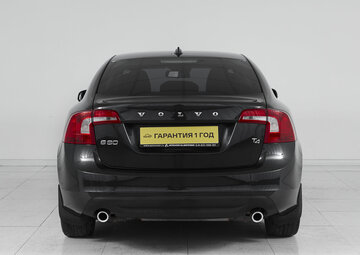 Volvo S60 Вид 5