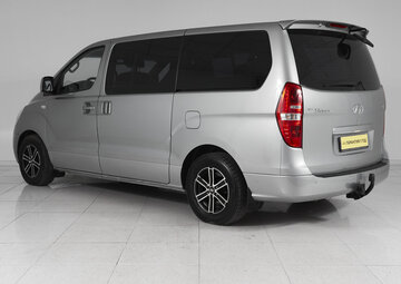 Hyundai Grand Starex Вид 4
